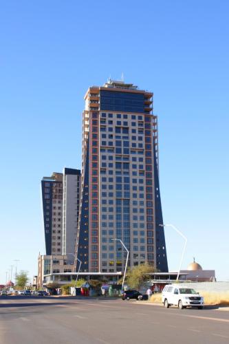 Tower Bliss Apartment - image 4