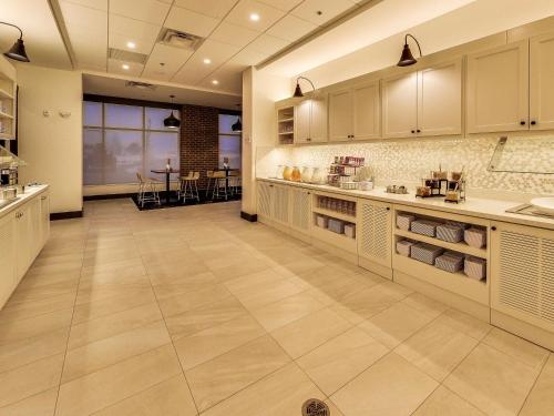 Hyatt Place Edmonton-West - image 2