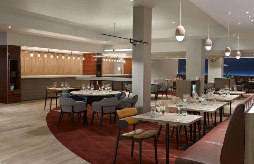 Hyatt Place London Heathrow Airport - image 11
