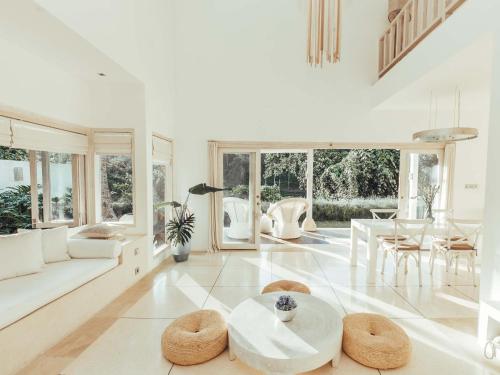 Cloud Nine Estate