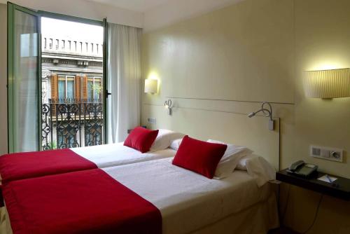 Grupotel Gravina - image 8