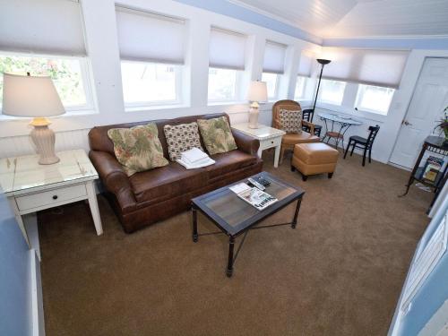 

DBVP - Two Bedroom - Georgianne Suite 2