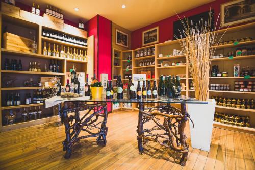 Hotel Touring Chiasso - image 4