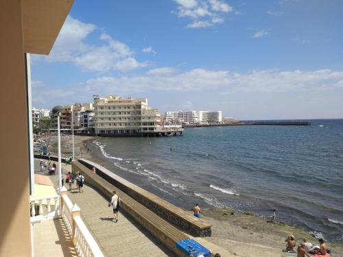 Apartamentos Rocamar el Medano 4