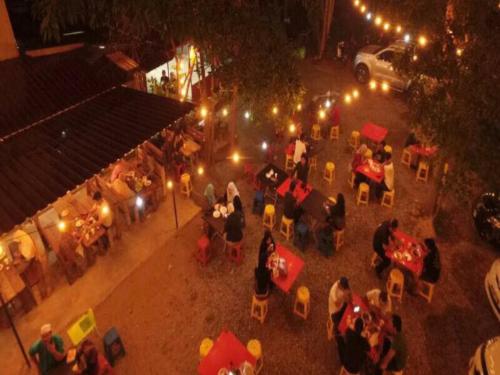 

Roomstay Kuala Nerus Gated Parking