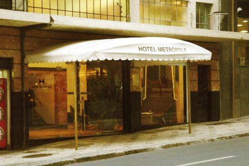 Hotel Metropole - 출입구