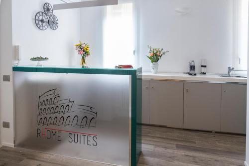 Rhome Suites - image 10