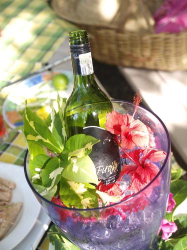 111857692 Firefly Estate Bequia