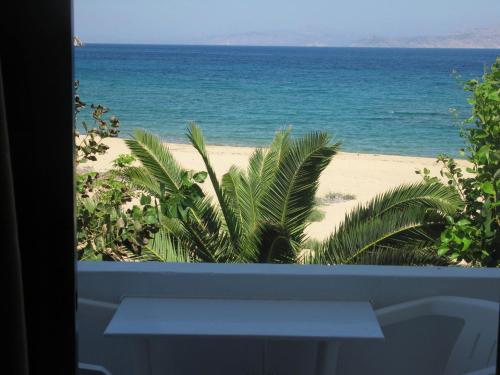 Skats, Psathi Beach in Psathi