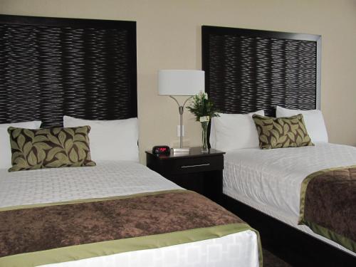 RiverRock Inn