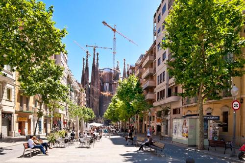 Tendency Sagrada Familia Deluxe - image 4