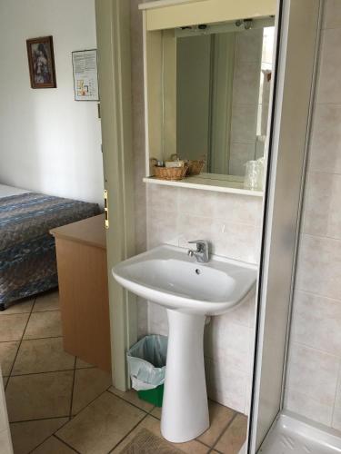 Hotel Dora - image 12
