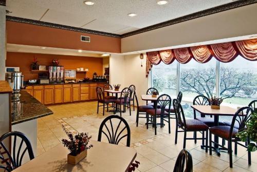 Americas Best Value Inn Waukegan in Waukegan, USA