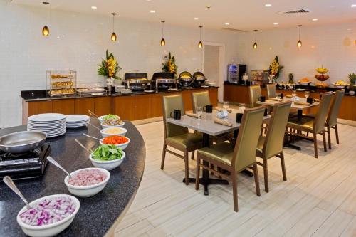 Best Western Plus Atlantic Beach Resort