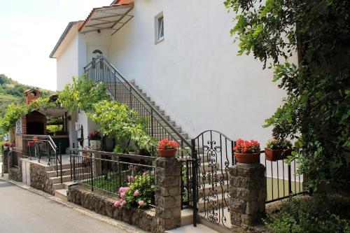  Apartments Tanja, Pension in Živogošće