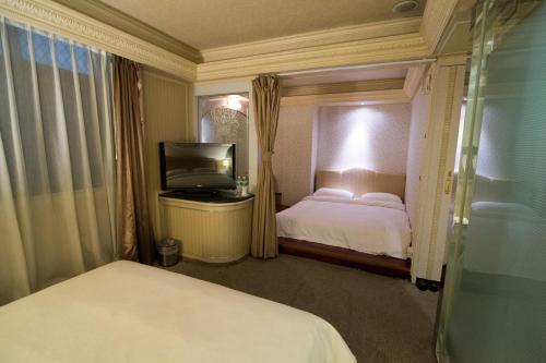 Mila Hotel – Taichung, KY
