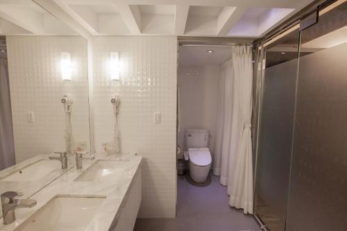 Mila Hotel – Taichung, KY