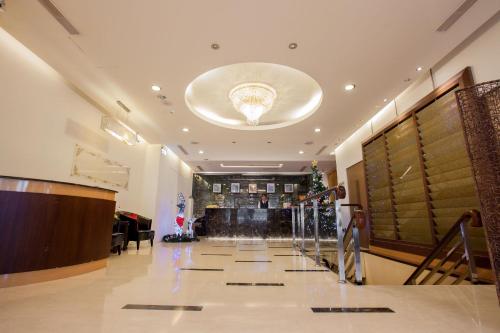 Ngoại cảnh khách sạn, MILA HOTEL in Quận Bắc