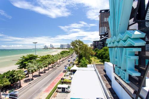 Wave Hotel