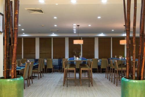 Best Western Plus Atlantic Beach Resort in Miami Beach, USA