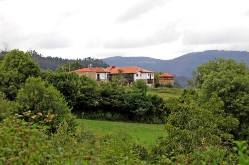 Hotel Casona Cuervo, San Tirso de Candamo bei La Espina