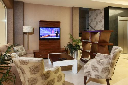 Balturk House Hotel - image 4
