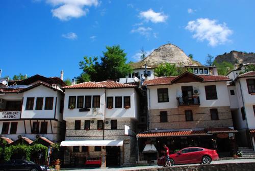 Toni's Guest House