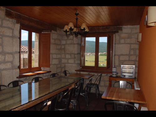 Iekārtas, Hotel Rural del Médico (Hotel Rural del Medico) in Regumiel de la Sierra