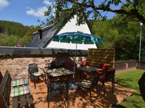 Cozy Holiday Home in Hellenthal Eifel with Garden