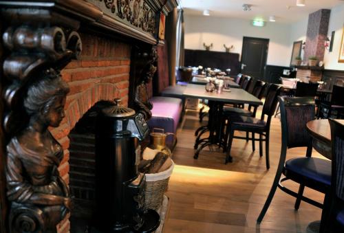 Restaurant, Herberg de Zwaan Hedel in Hedel