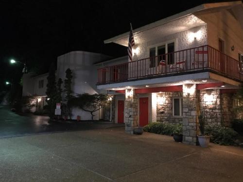 Exterior view, Zoders Inn and Suites in Gatlinburg (TN)