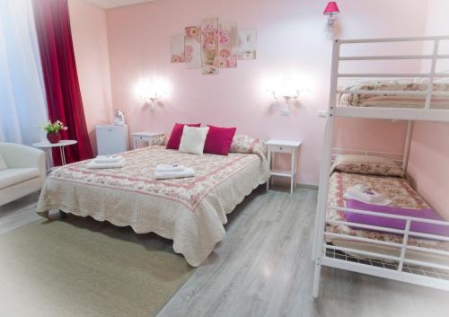 Vatican Rooms Accommodation 3