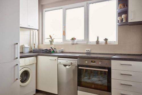 Spacious modern apartment in peaceful neighborhood, Skopje (photo 3)