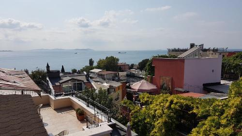 Hotel Peninsula - main image