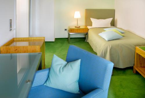 1 twin bed