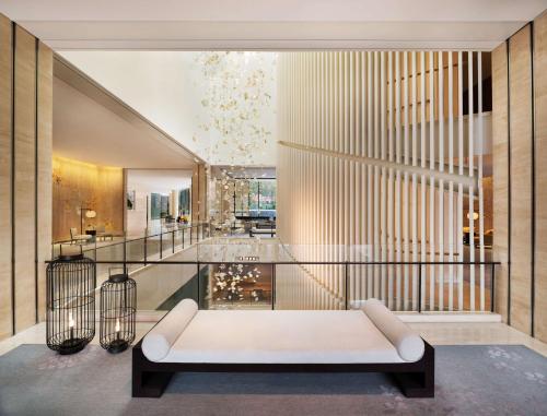 大堂, 上海衡山路十二號華邑酒店 (HUALUXE Shanghai Twelve At Hengshan By IHG) in 徐匯區及閔行區