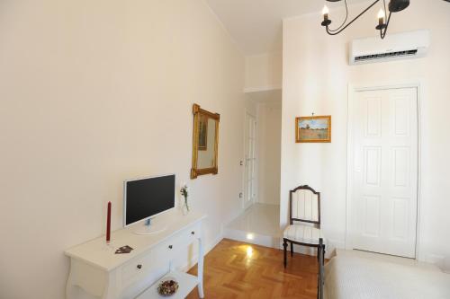 Residenza Borbonica - image 2