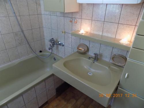 Apartment Panorama - image 13