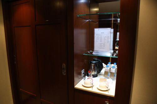 Cristal Grand Kadri Hotel