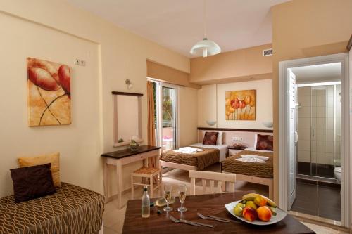 Kastro Beach Apartments