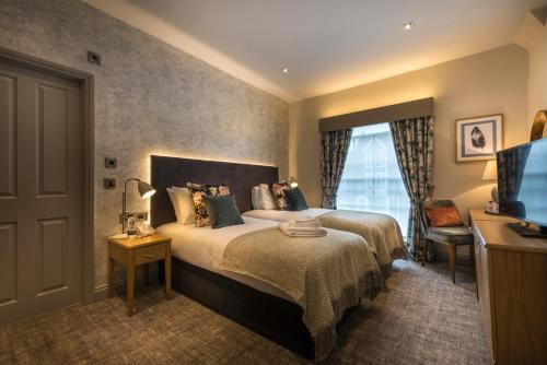 The Three Swans Hotel Hungerford Berkshire - image 2
