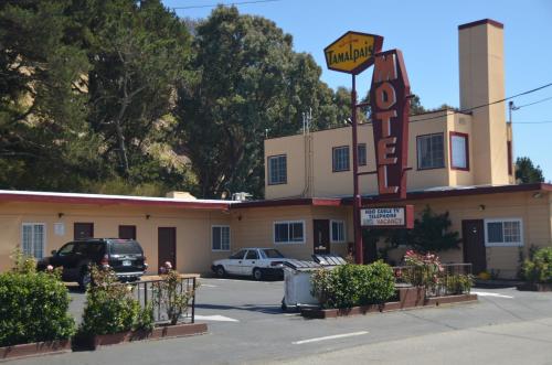 Tamalpais Motel - 출입구