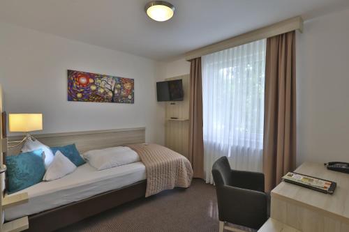 1 twin bed