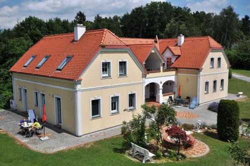 Arkadenhof Flasch in Wörterberg, Österreich