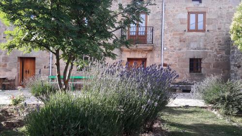  La Casa de Lucia, Unterkunft in Matalbaniega