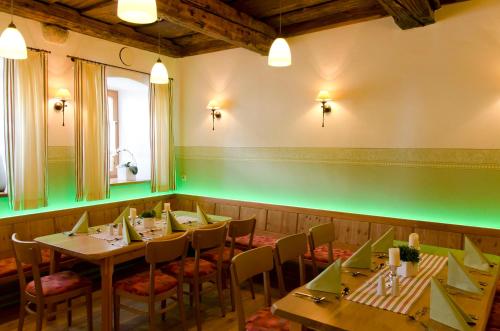 Hotel Gasthof zur Post in Barnau