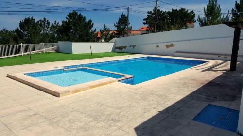  JDLourenço house in Nazaré