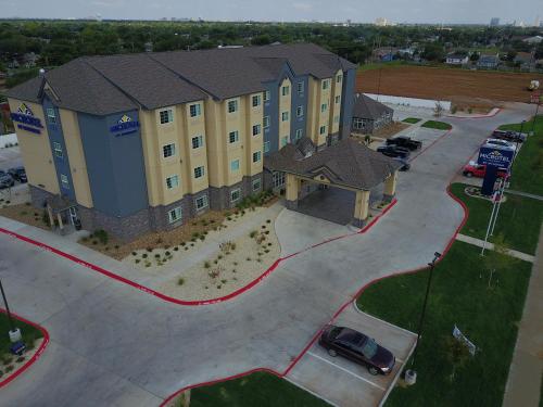 Microtel Inn & Suites by Wyndham Lubbock