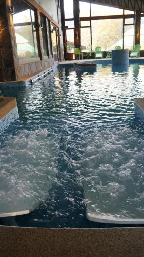 bubbelbad, Cabanas Blanche Neige Wellness & SPA in Termas De Chillan