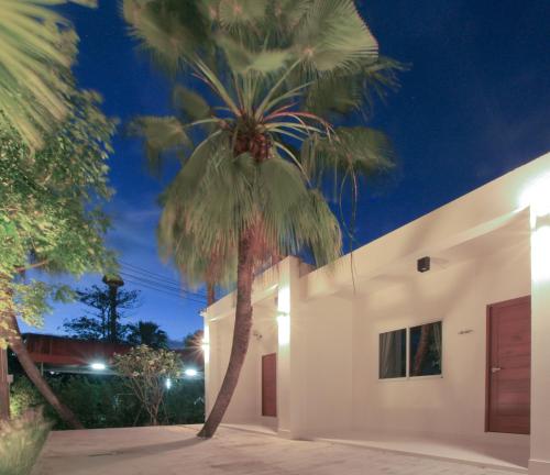 West View Villa thumbnail 5
